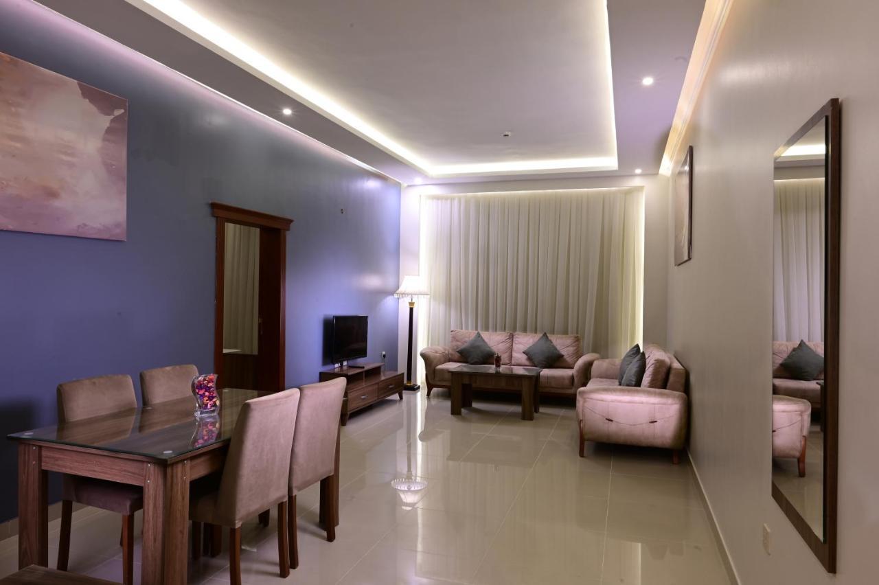 Platinum The First Hotel Medina Bagian luar foto