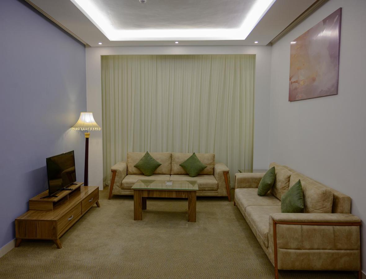 Platinum The First Hotel Medina Bagian luar foto