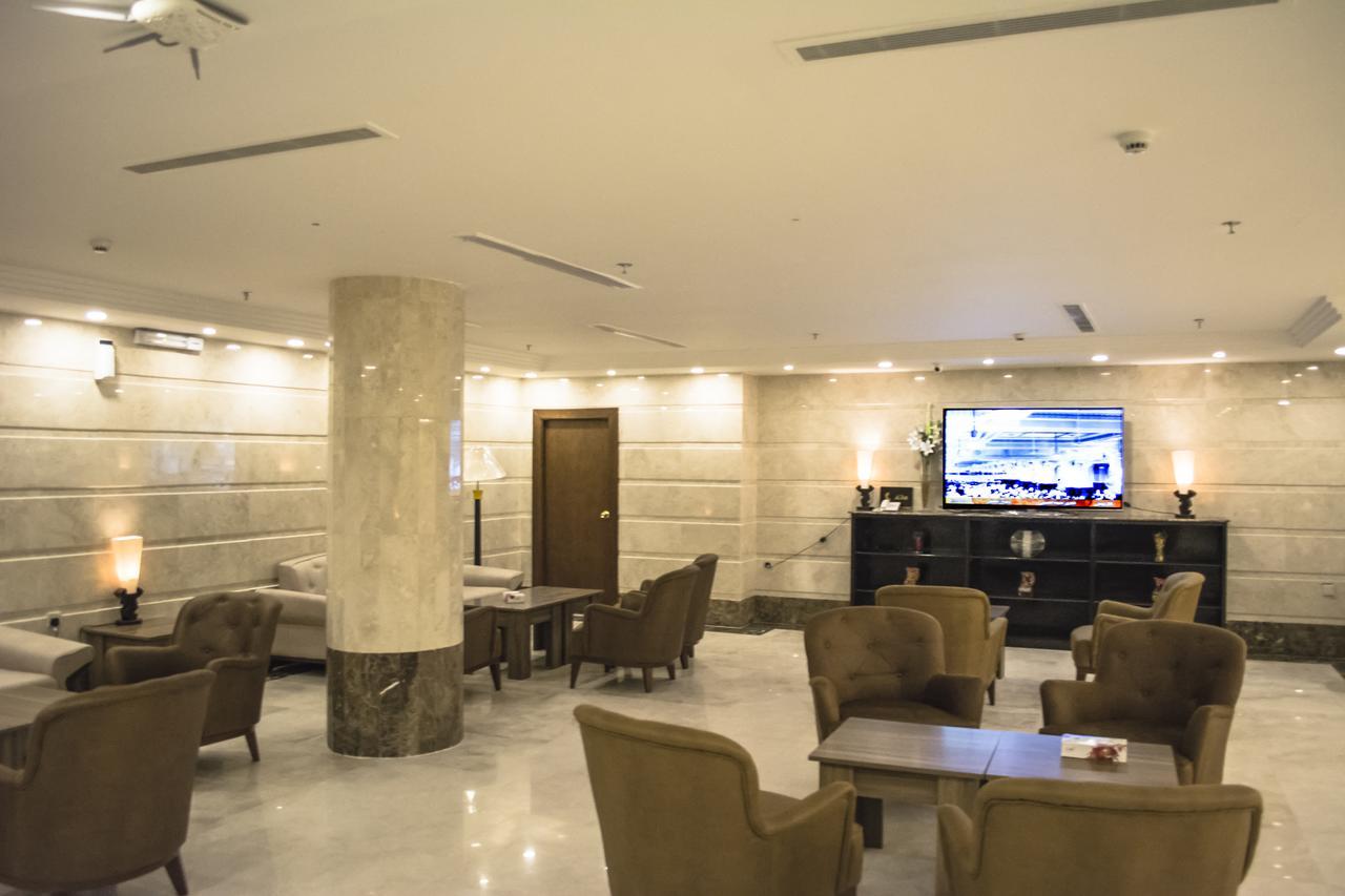 Platinum The First Hotel Medina Bagian luar foto