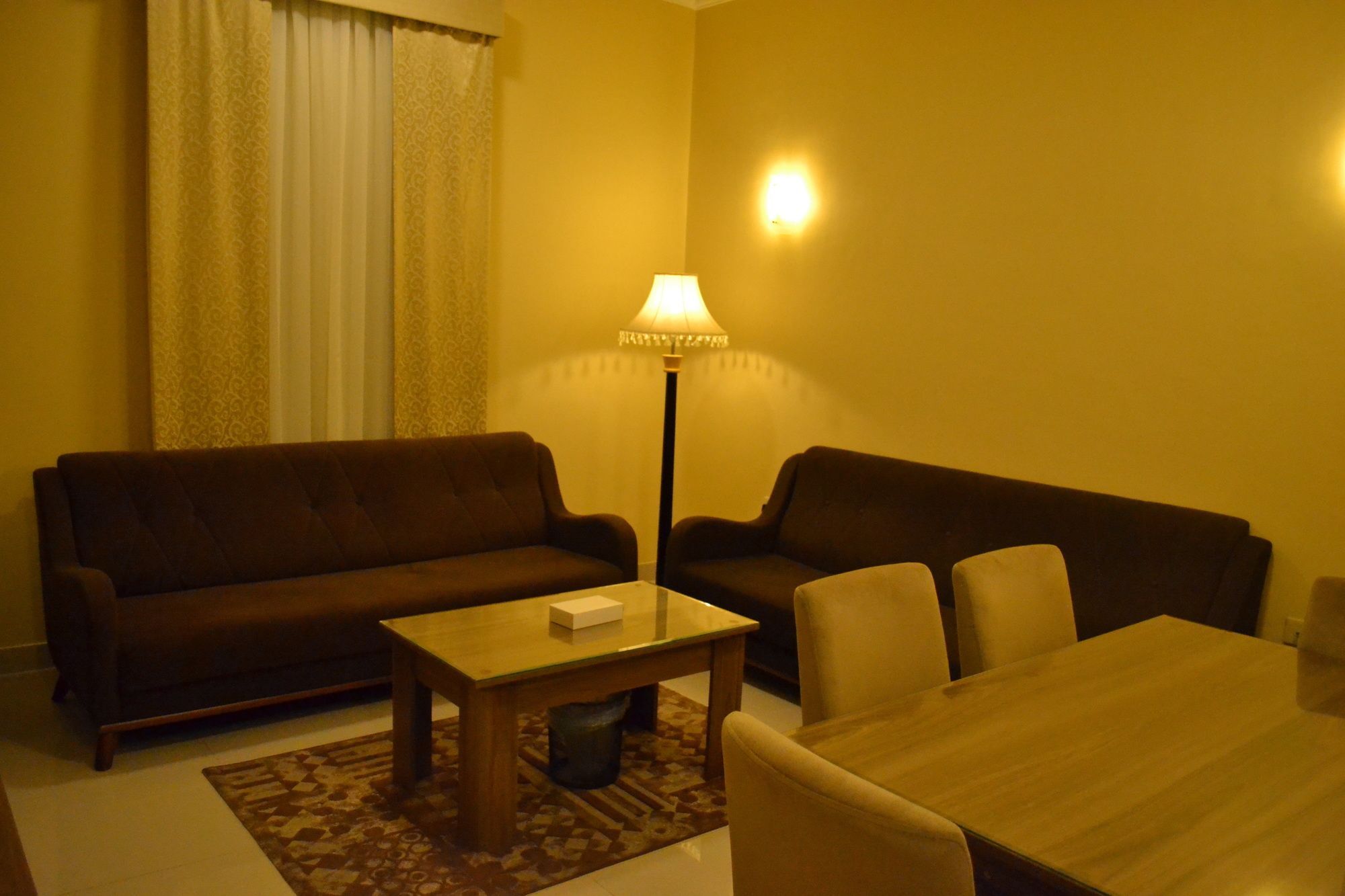 Platinum The First Hotel Medina Bagian luar foto
